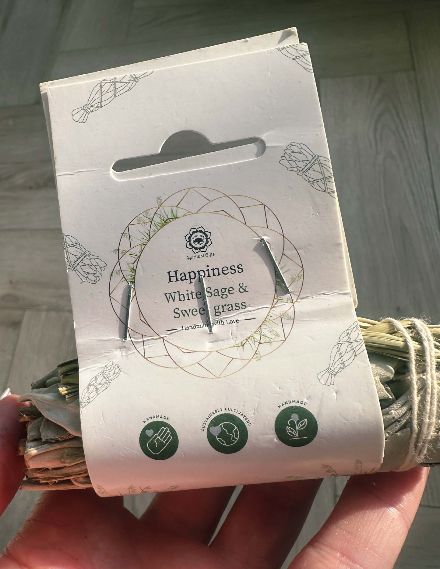 Baltasis šalavijas ir stumbražolė (Sweetgrass)