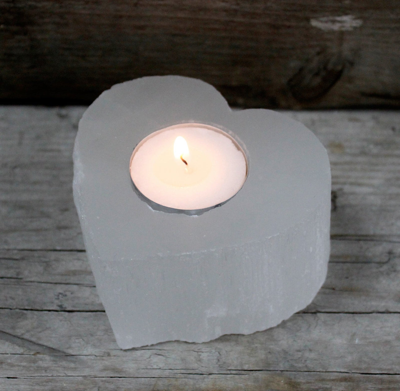 Selenito širdies formos žvakidė