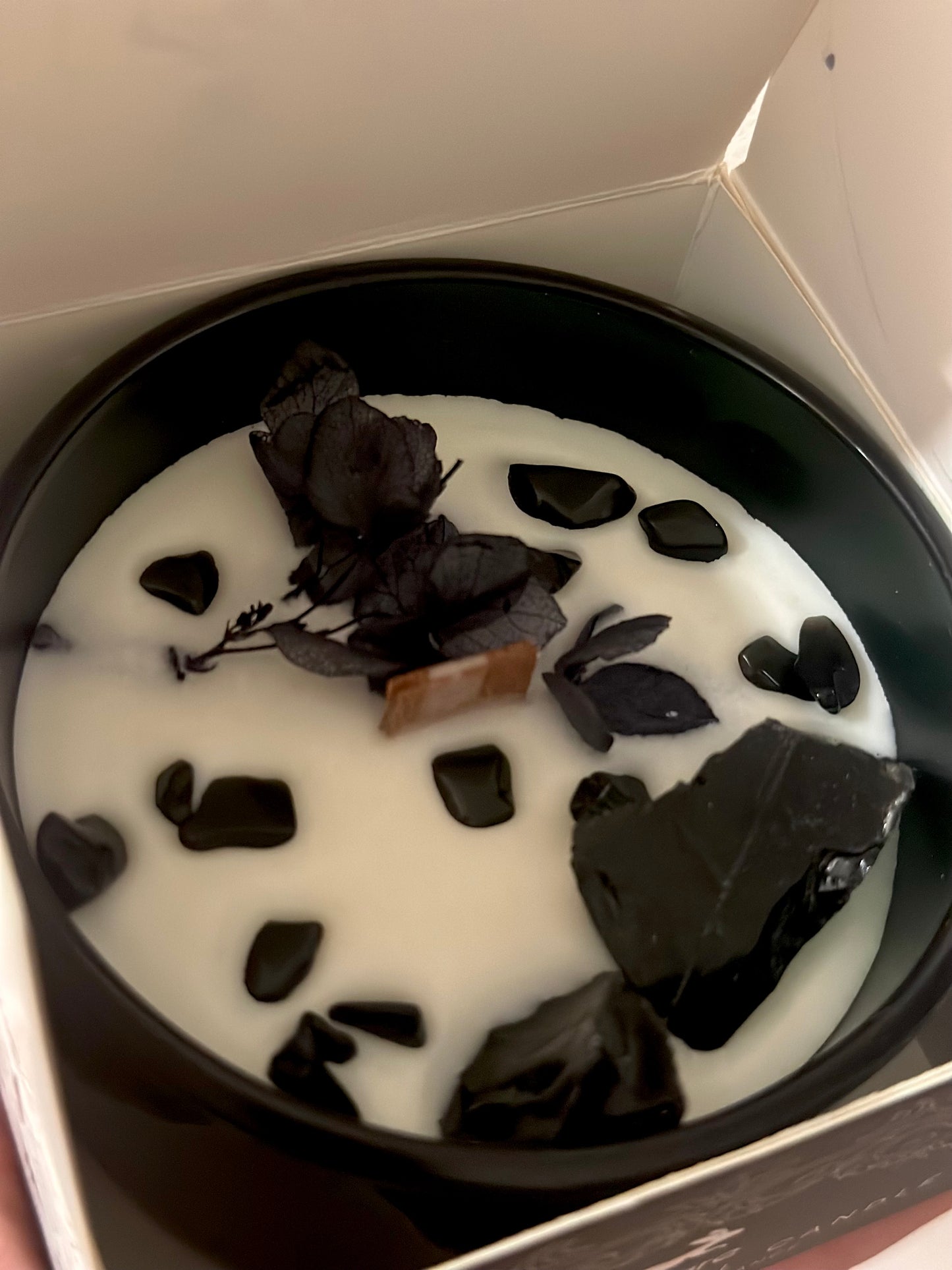 Krištolinė magiška gėlių žvakė „Hop Hare“ – Kardų riteris