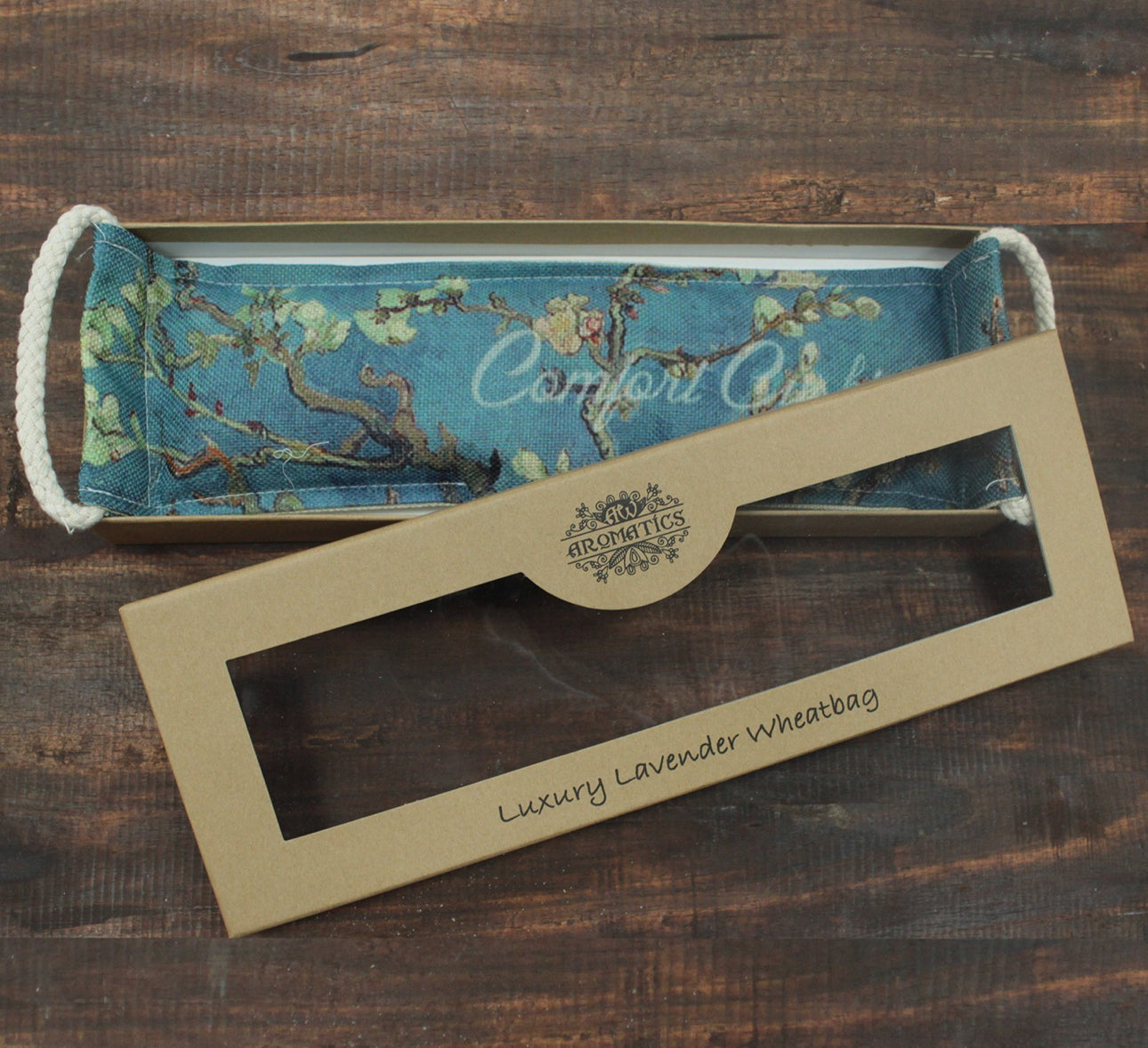 Prabangus levandų kviečių maišelis dovanų dėžutėje - Žydėjimas