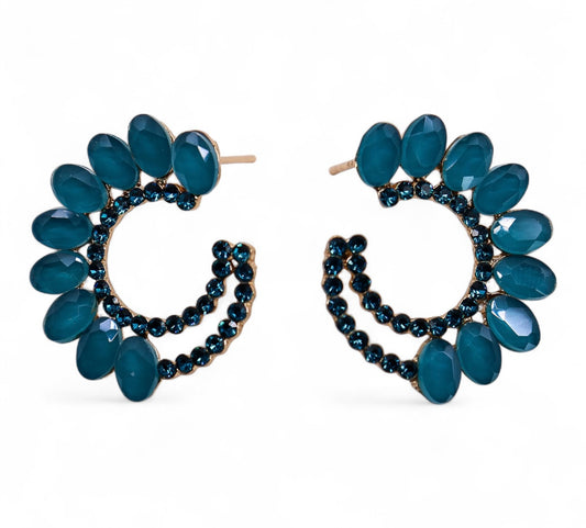 Žalsvai žali vintažinio stiklo auskarai - Kilpelė