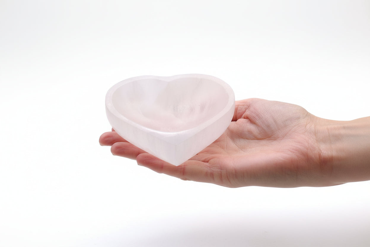 Selenito dubenėlis - Širdis 10cm